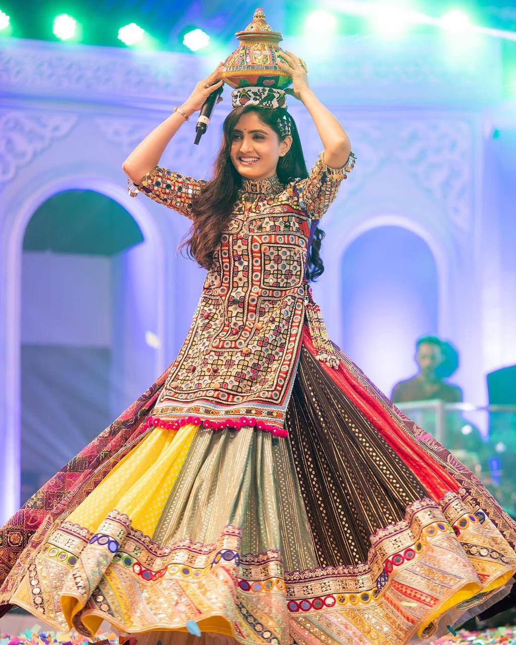 SPECIAL CELEBRITY TRENDING NAVRATRI SPECIAL CHANIYA CHOLI β€οΈπ